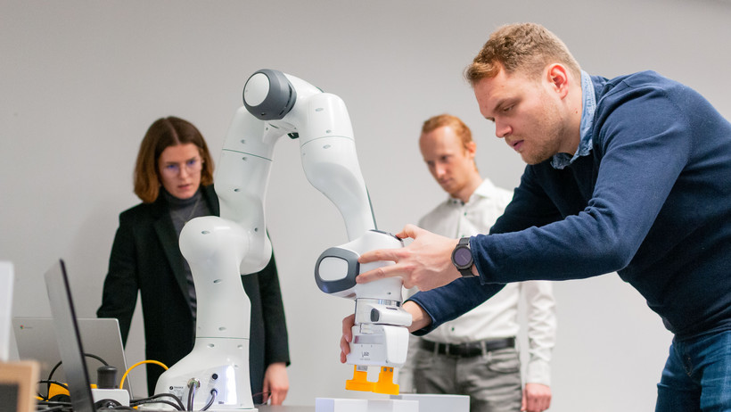 IT, digitalisation and AI courses at the Leuphana Professional School