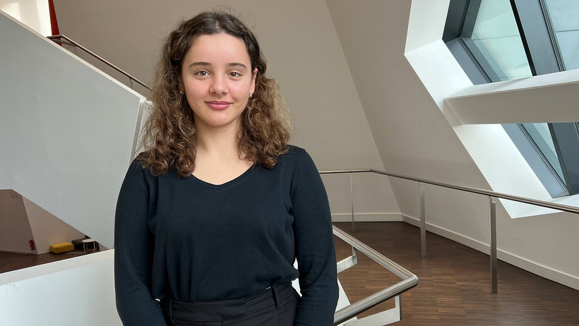 "My fellow students come from Sweden, Italy, Greece and of course Germany. I experience different cultures, religions and lifestyles," says international economics student Martyna Fedyk. 