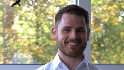 Tim Gilga Tim Gilga, Absolvent des berufsbegleitenden Masters Wirtschaftsingenieurwesen