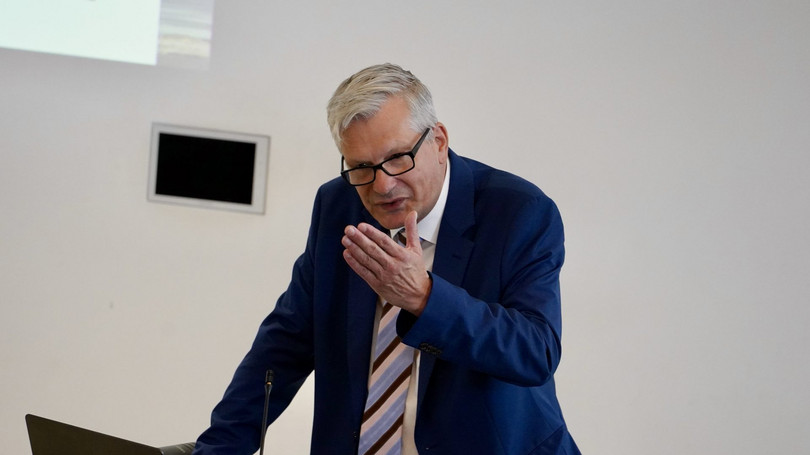 Grußworte von Axel Halfmeier Grußworte von Axel Halfmeier