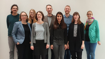 The project team at the Institute for Social Work and Social Education: Marek Winkel, Sybille Münch, Vanessa Schwenker, Anna Siede, Philipp Sandermann, Hila Kakar, Onno Husen, Laura Wenzel, Henrike Friedrichs-Liesenkötter (l.t.r.) 