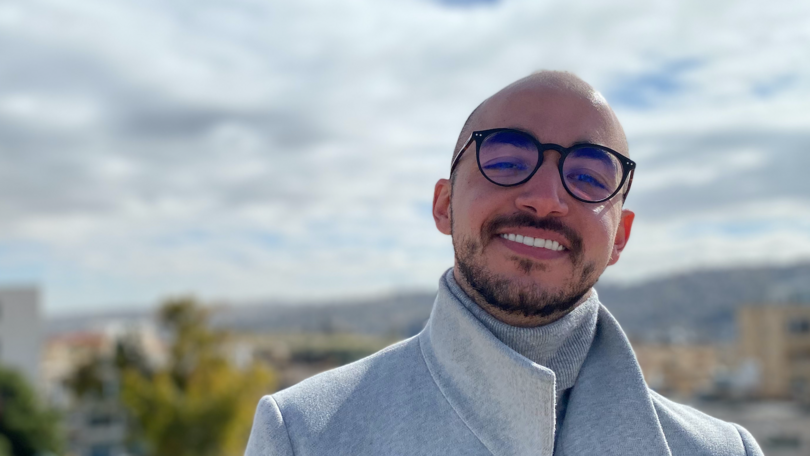 Ali Khair, Graduate