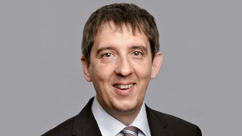 Alexander Schall ist Professor für Deutsches, Europäisches und Internationales Privat- und Unternehmensrecht sowie für Rechtsvergleichung an der Leuphana Law School.