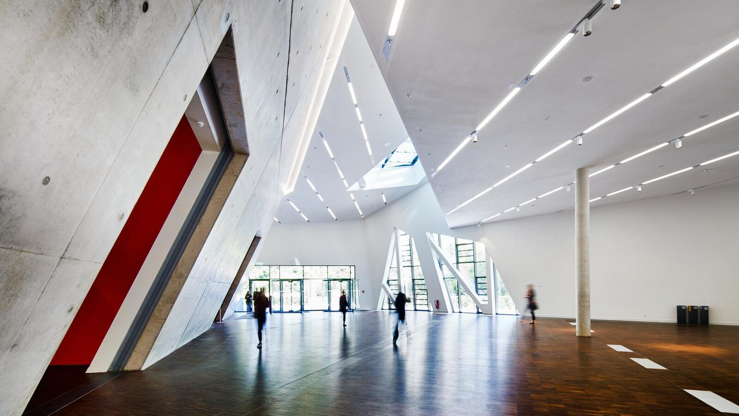 Foyer des Zentralgebäudes Foyer des Zentralgebäudes