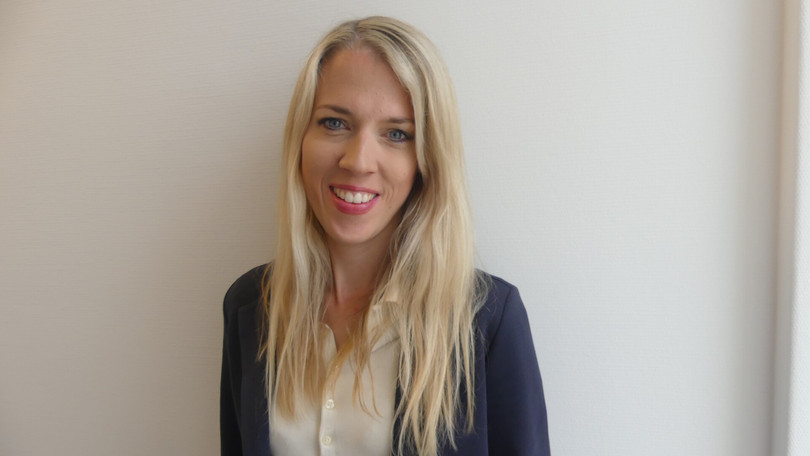 Christina Bach, Absolventin