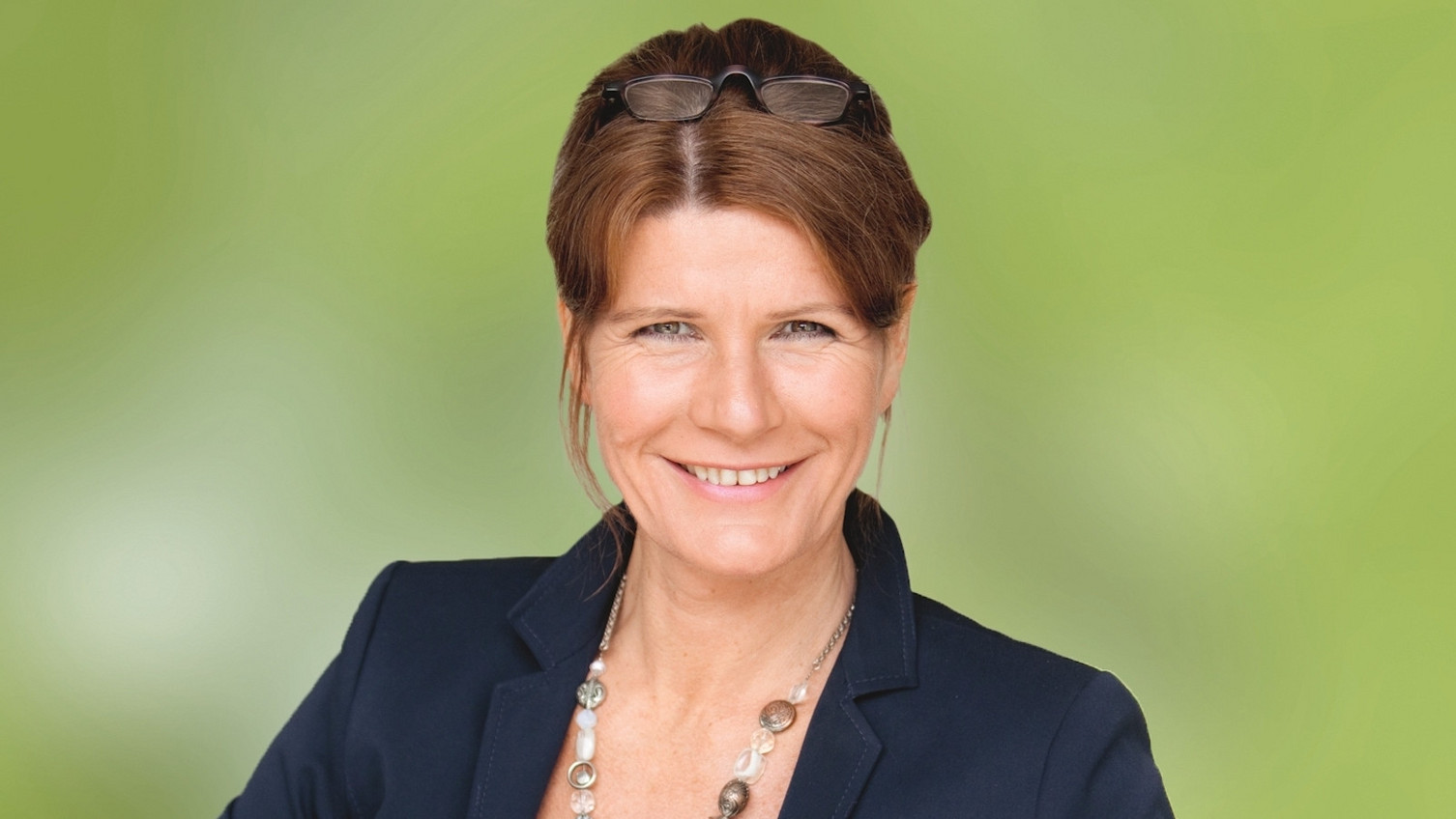 Claudine Nierth, Demokratieaktivistin