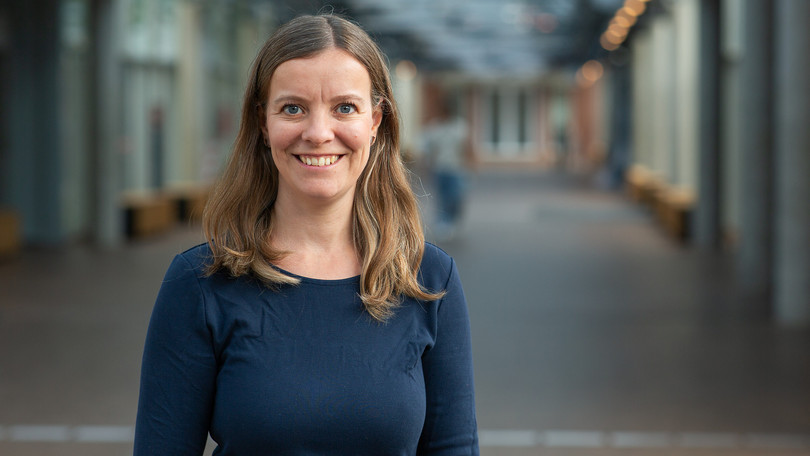 Prof. Dr. Julia Grauvogel