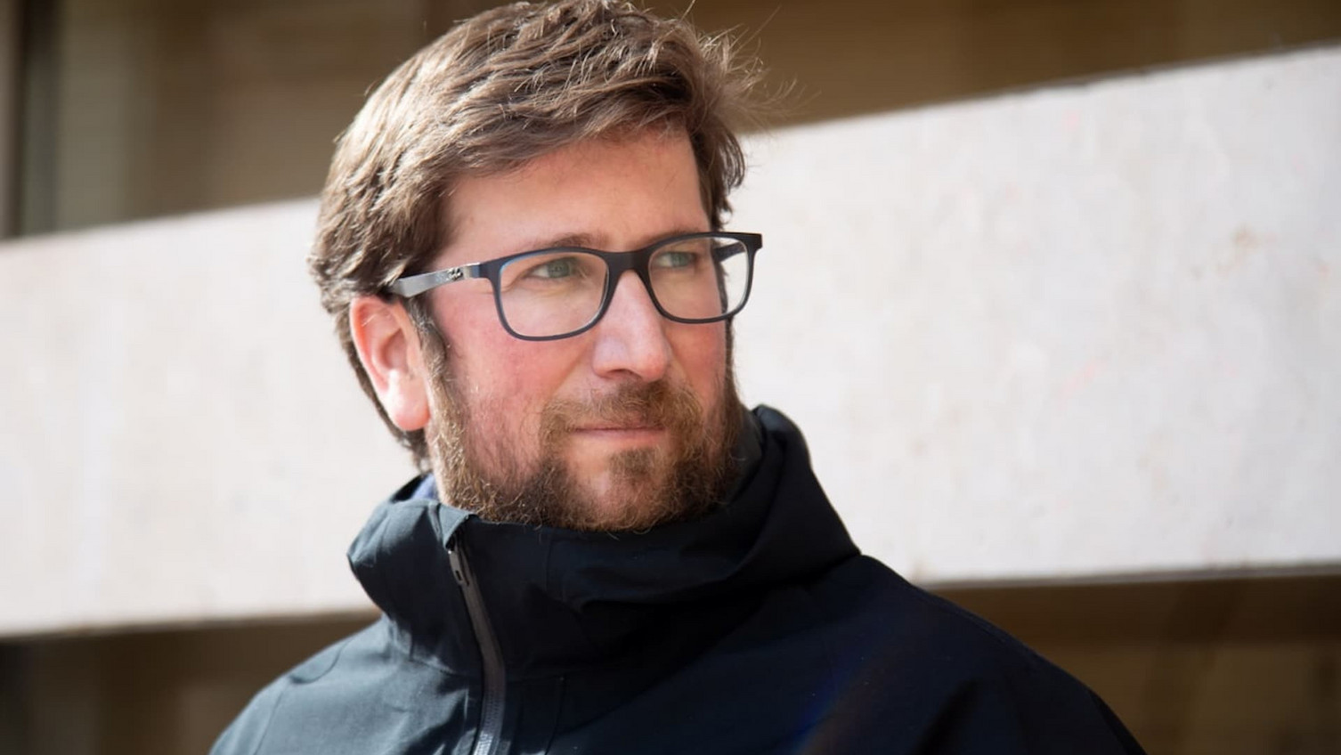 „Die Zukunft ist feministisch und ökologisch“ Miguel Urbán zu Gast an der Leuphana