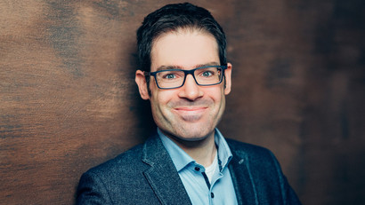 Dr. Henning Thomas