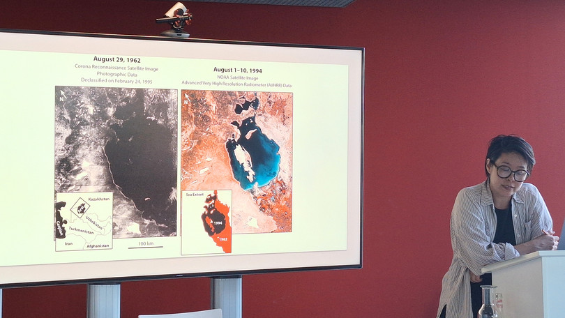 Before and after satellite images showing the shrinking aral sea