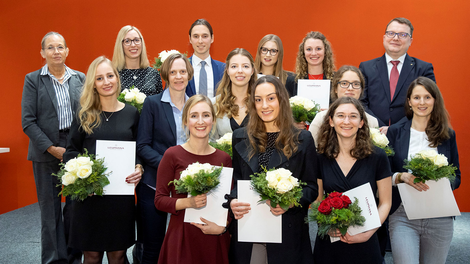 Urkundenübergabe 2019 gruppenbild
