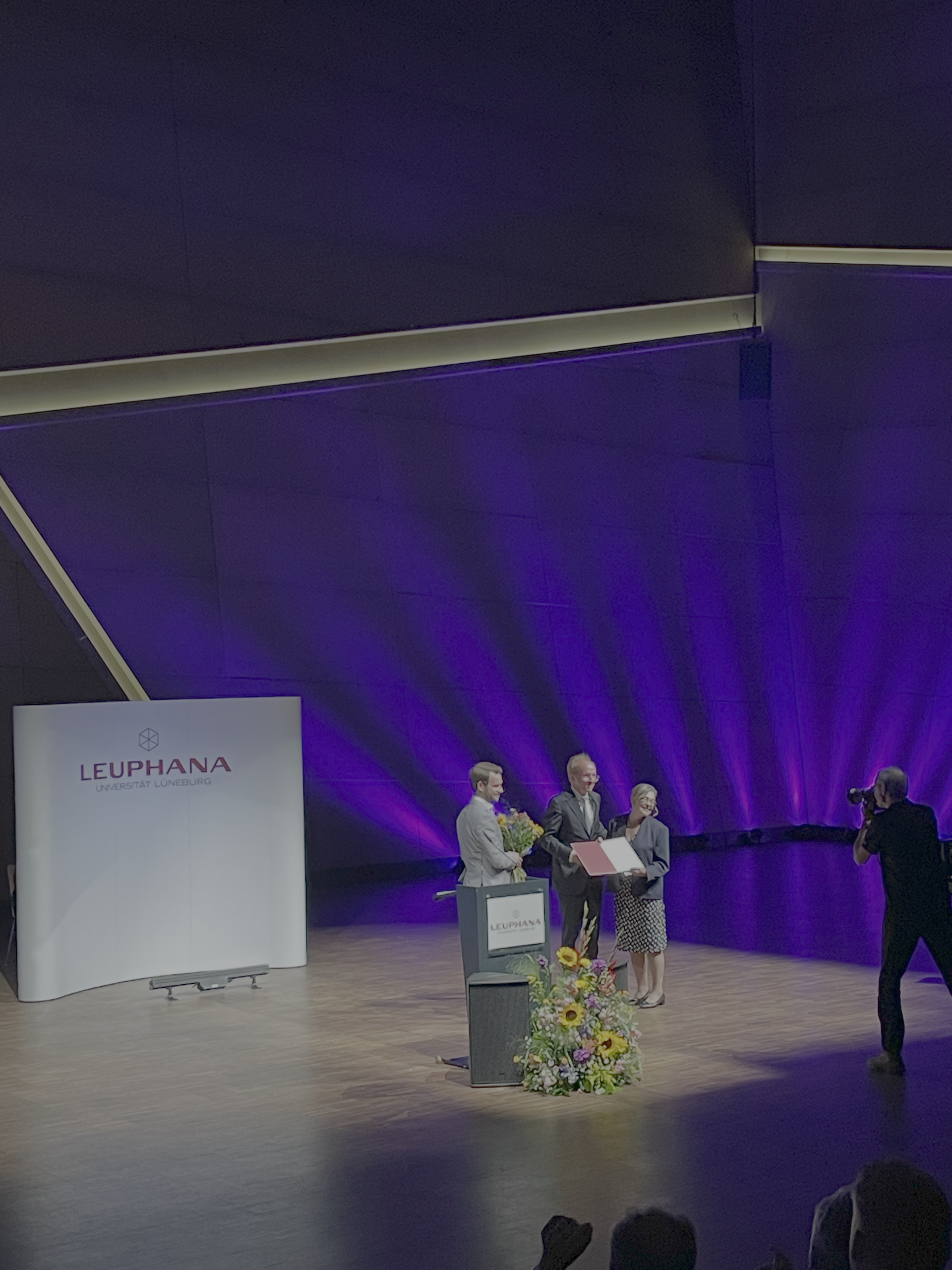 Paula Jarzabkowski receives honorary doctorate 