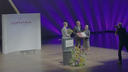 Paula Jarzabkowski receives honorary doctorate