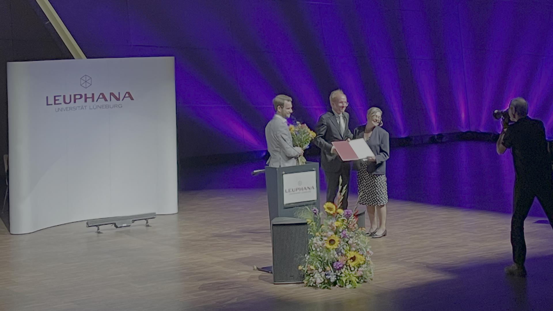 Paula Jarzabkowski receives honorary doctorate