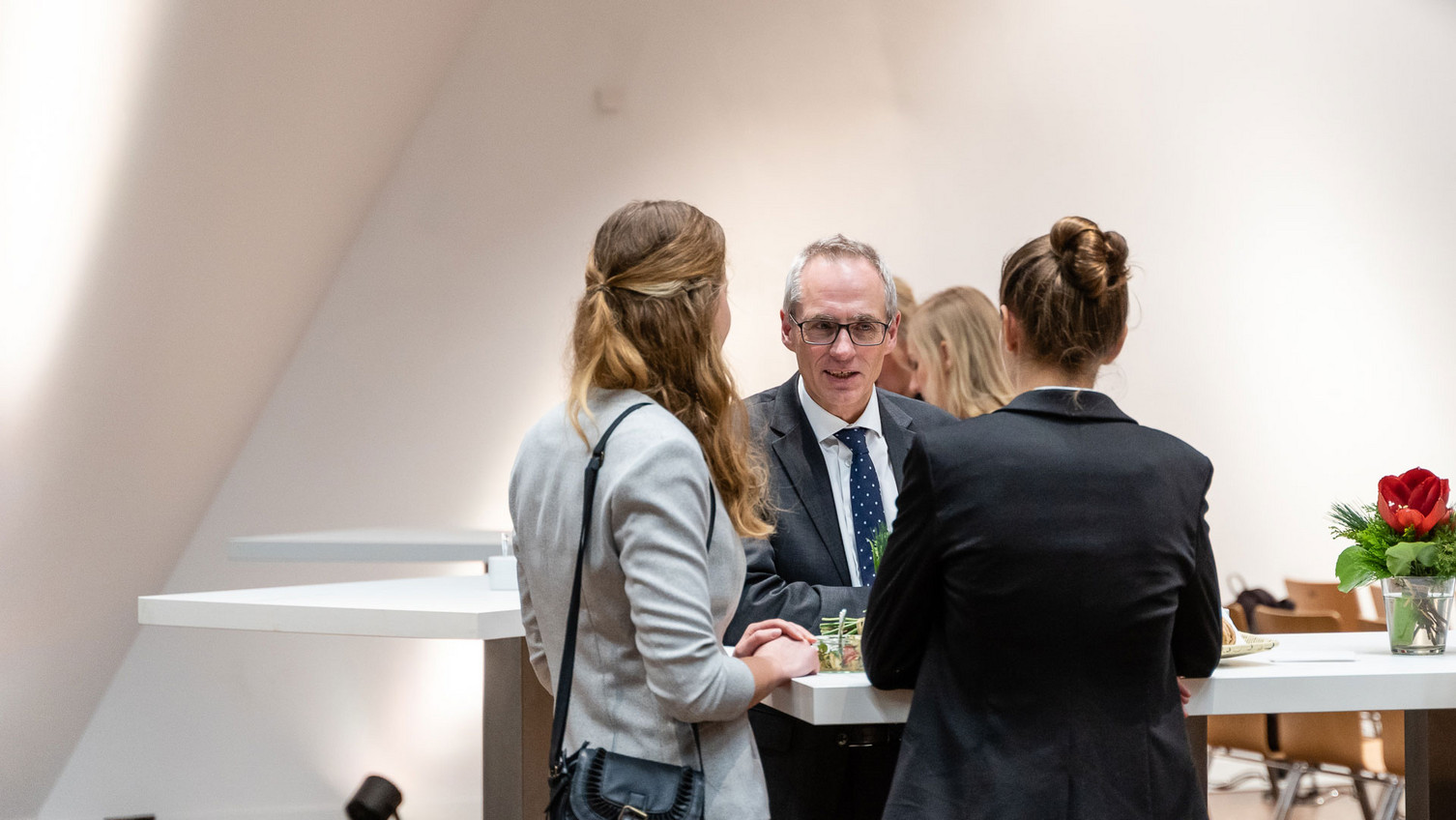 Urkundenvergabe 2019 stiftung volksbank
