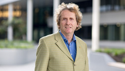 Prof. Dr. Michael Braungart