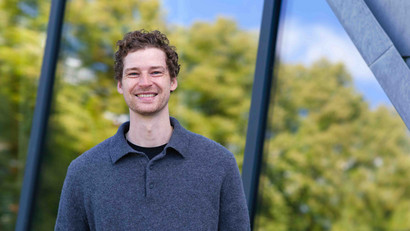 Daniel Wolbeck berichtet. Portraitfoto von Daniel Wolbeck, Studierender des Masters Sustainability Science: Entrepreneurship, Agency and Leadership
