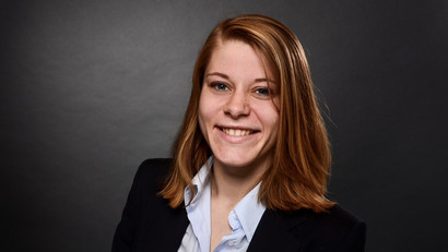 Portraitfoto von Lisa Gotzian, Alumna des Masters Management & Data Science
