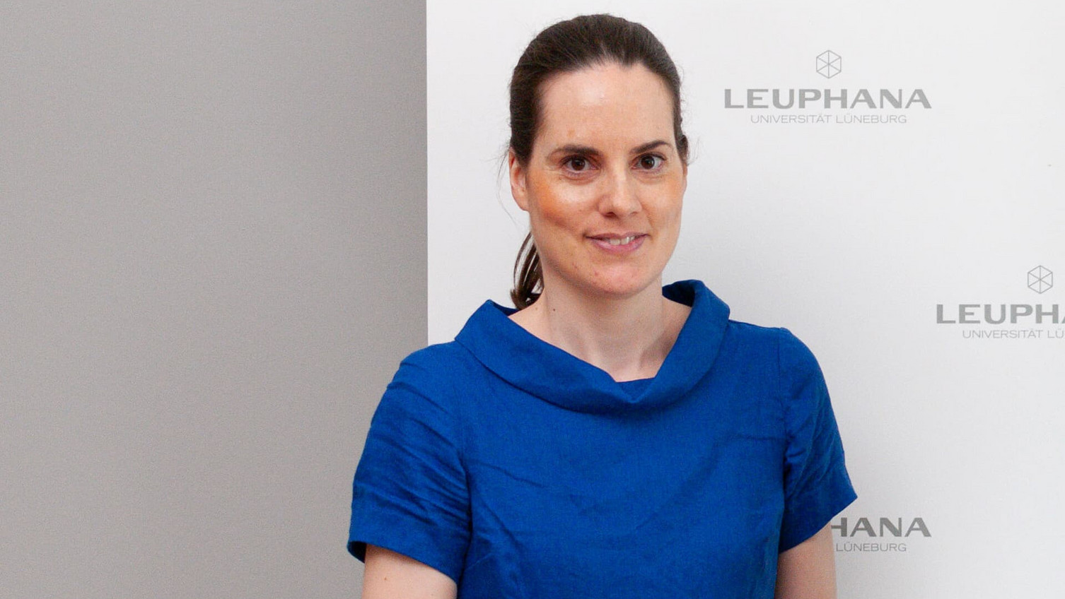 „Wir setzen einen Schwerpunkt bei den Methoden – sowohl qualitativ als auch quantitativ. Für die Politikwissenschaften innovativ sind die experimentellen Verfahren“, sagt Prof. Dr. Natascha Zaun zur Forschungsorientierung des Masters.