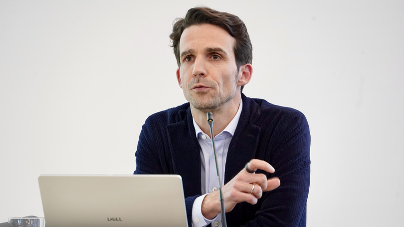 Gerrit Beckhaus führt in das Thema ein