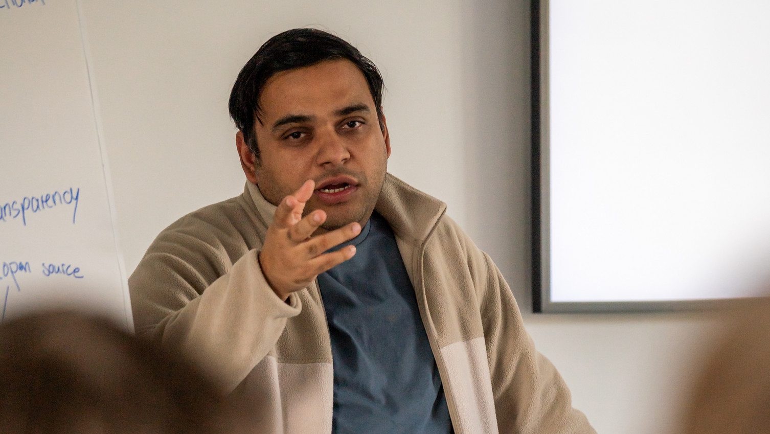 Academic Debayan Banerjee über Möglichkeiten für eine bessere Zukunft in Deutschland mit und durch KI Academic Debayan Banerjee über Möglichkeiten für eine bessere Zukunft in Deutschland mit und durch KI
