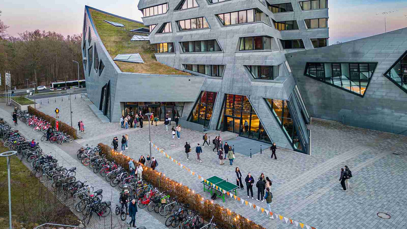 Zentralgebäude der Leuphana