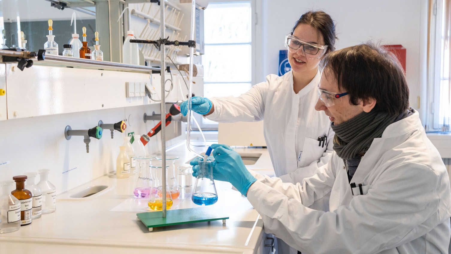 Weiterbildung Chemiemanagement: Flexibler Einstieg