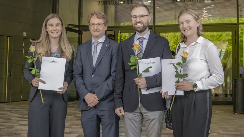 Leuphana Professional School: Berufsbegleitend studieren mit Stipendium