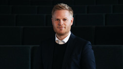 Professor Holterhus