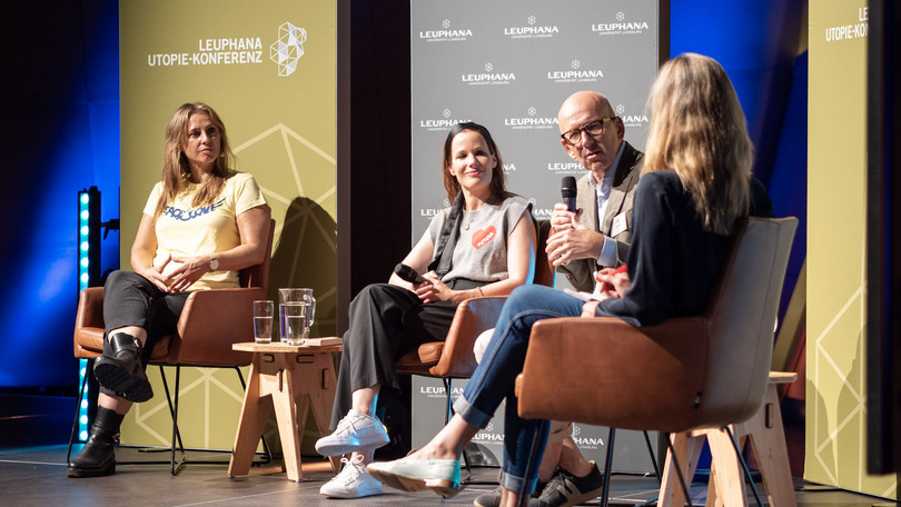 Utopie-Konferenz: „Zukunft ist wie eine Zahnbürste“ – Florence Gaub und Heinz Bude