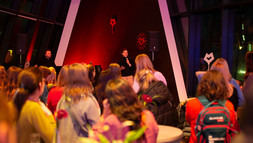 Frühlingsfest Professional School