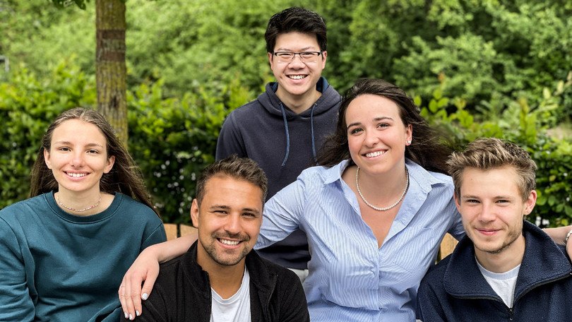 Jakob, Milo, Minh, Yannik und Finja studieren den Major Ingenieurwissenschaften am Leuphana College