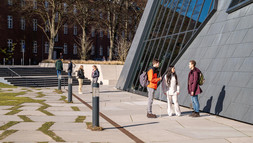 Imageshooting_Hoersaalgang_Zentralgebaude_1