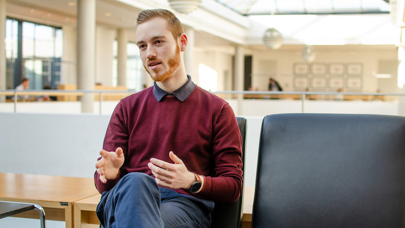 Bachelor's student and Leuphana ambassador Marius Hemminger.