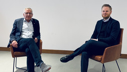 Podium Dirk-Ulrich Mende und Till Patrik Holterhus