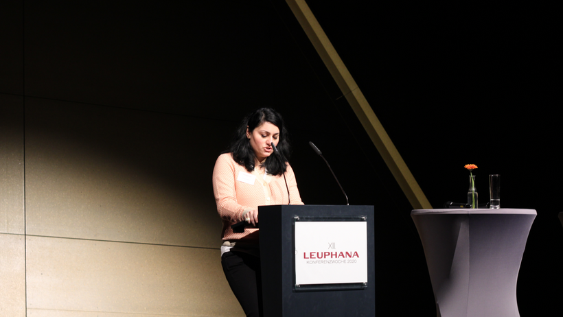 Die Islamwissenschaftlerin Lamya Kaddor während ihrer Rede.