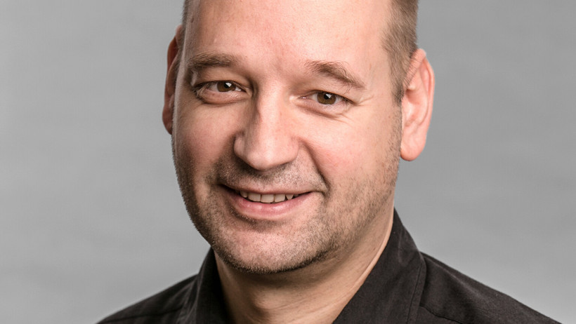 Prof. Dr. Roman Trötschel 