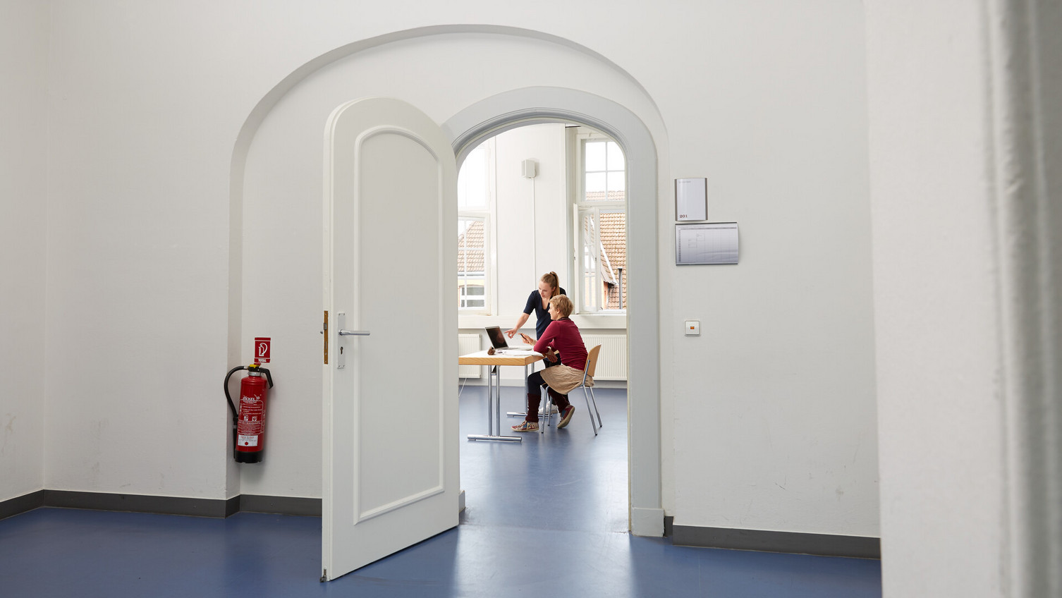 Virtuelle Sprechstunde Virtuelle Sprechstunde zum berufsbegleitenden Studium: Digitale Beratung in Zeiten von Covid-19