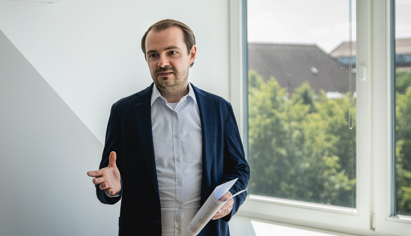 "We build on an established network of behavioural economists and systematically connect the smaller locations," explains Prof. Dr. Mario Mechtel.