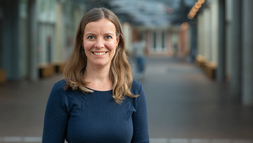 [Translate to Englisch:] Prof. Dr. Julia Grauvogel